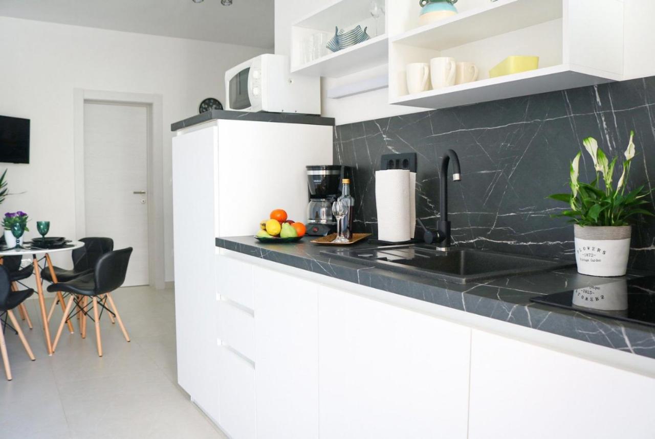 Cosmo Apartment ดูบรอฟนิก ภายนอก รูปภาพ